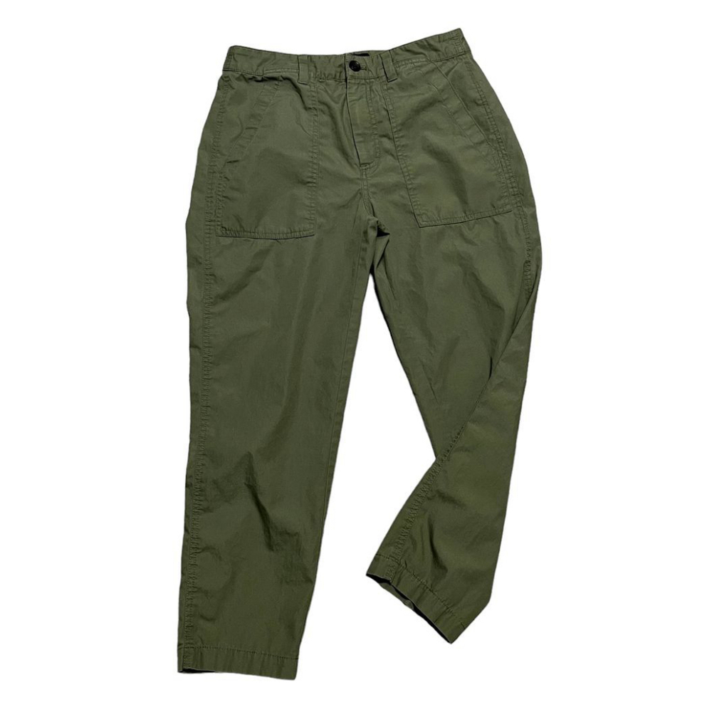 Banana Republic Green Cropped Pants Versatile Cotton Blend